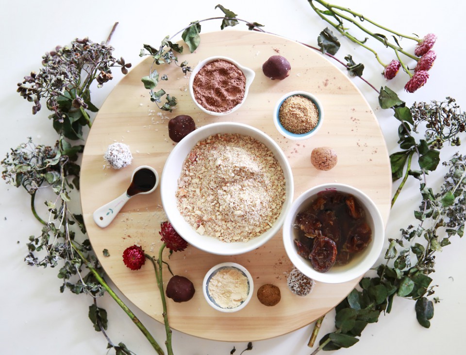 Healthy Almond Protein Balls Recipe Chloe Ting Food Aus